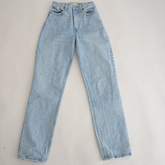 Abercrombie & Fitch Denim - Abercrombie & Fitch 90's Straight Ultra High Rise Curve Love Light Wash Denim 25
